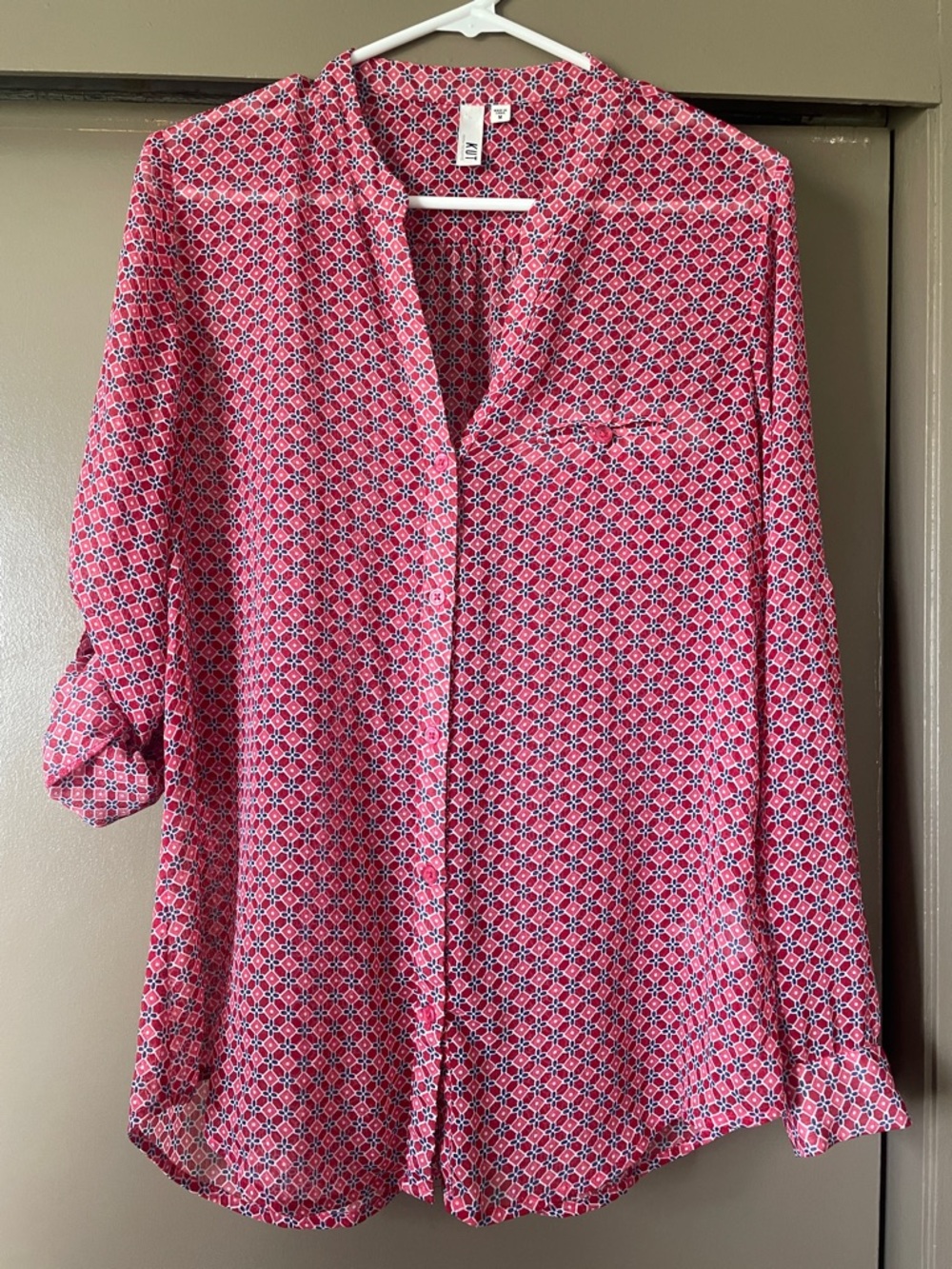 Kut from the Kloth Pink and Navy Geometric Print Blouse